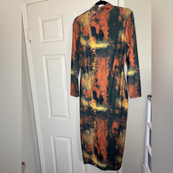 Shein Curve Multicolor Long Sleeve MIDI Dress - Picture 6 of 8